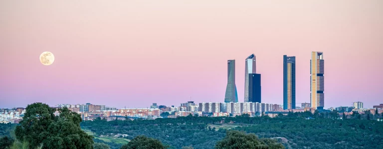 ¿Puede un Extranjero Comprar una Casa en España?