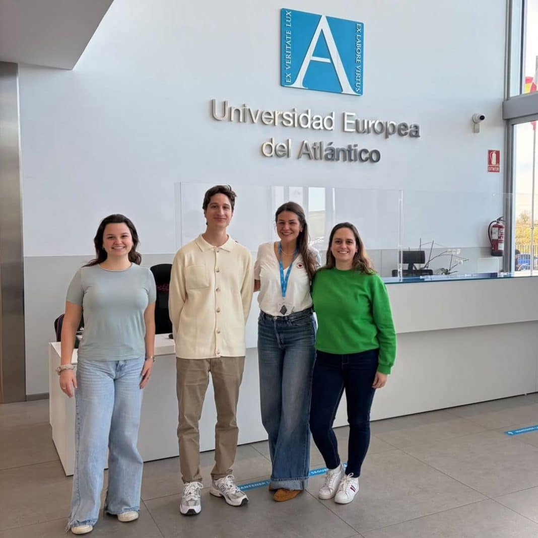 Asturias impulsa su oferta educativa internacional con FP tecnológica, hostelería y programas universitarios especializados.